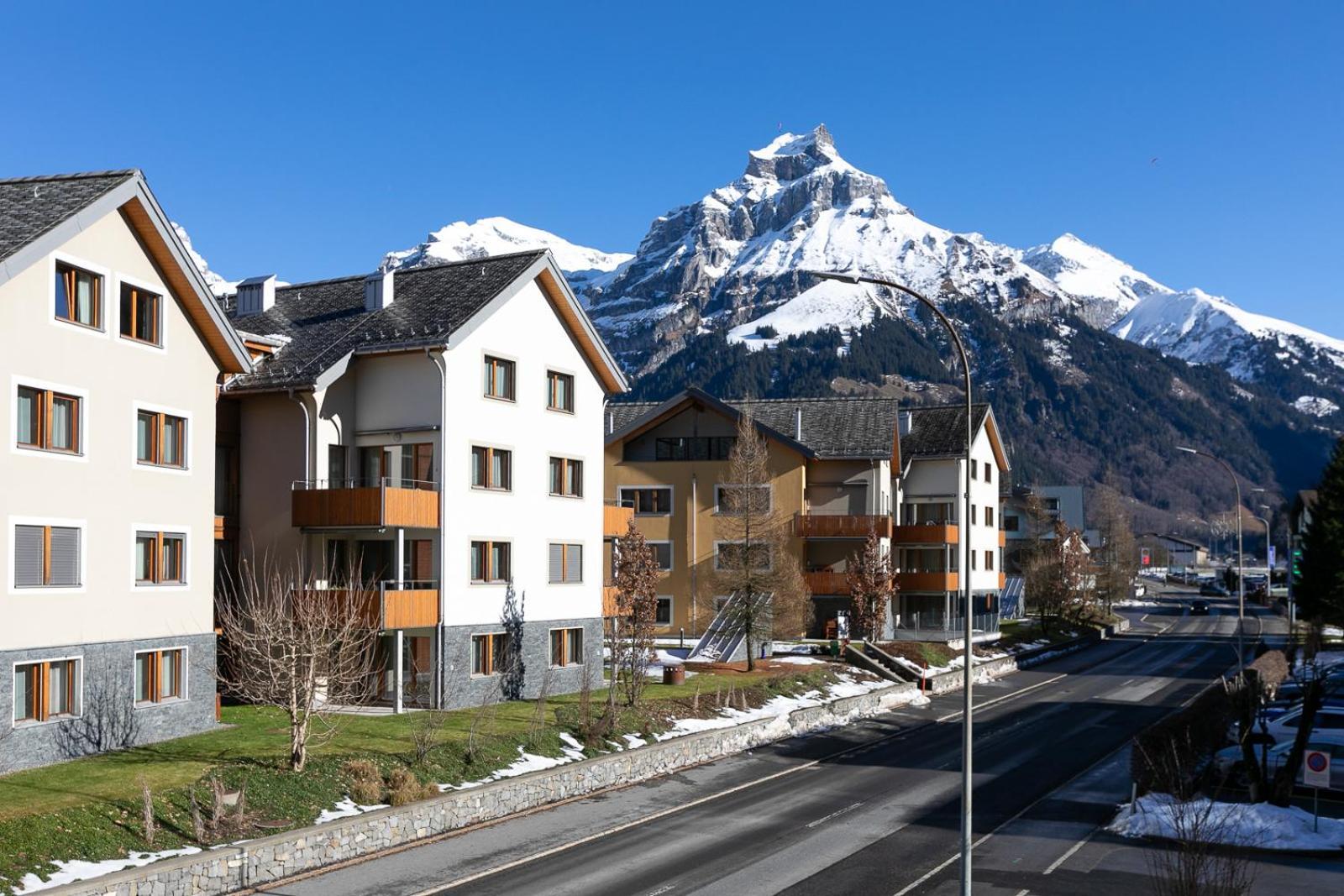 Spirit Apartments - Neben Dem Titlis - Parkplatz Энгельберг Экстерьер фото